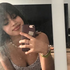 Meet your Posher, Daniela